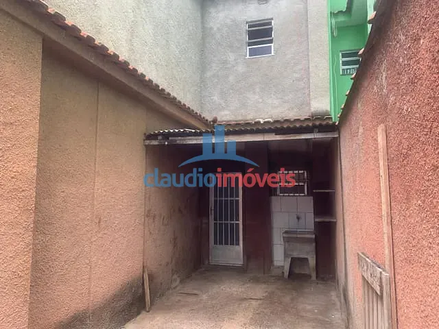 Casa 3 quartos e 2 banheiros, à venda, no bairro Novo Horizonte em Barra Mansa