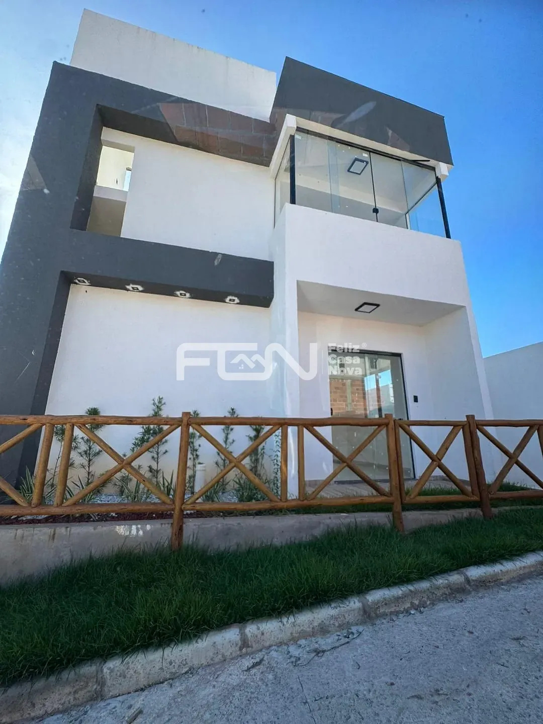 Casa, 2 quartos, 195 m² - Foto 1