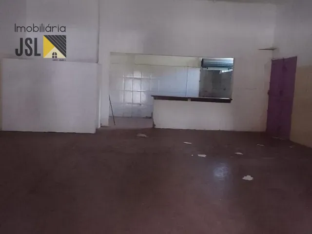 Casa com 432m² 1 quarto e 4 banheiros, à venda, no bairro Vila Pantaleão em Caçapava