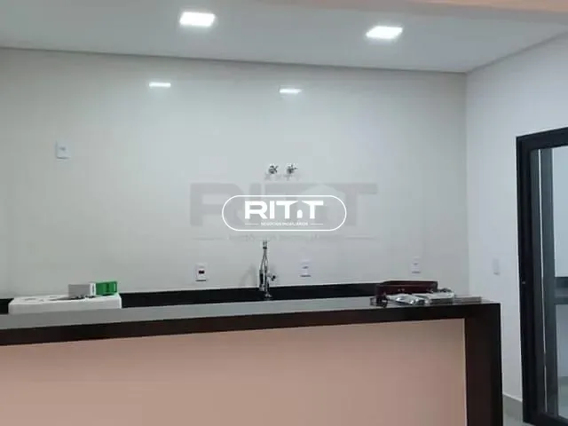 Casa com 250m² 3 quartos e 2 banheiros, à venda, no bairro Jardim Planalto em Monte Mor