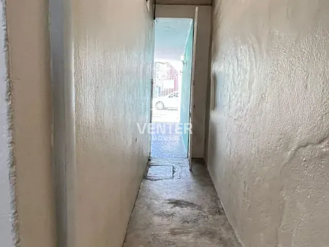 Casa com 250m², para alugar, no bairro Jardim das Nações em Taubaté