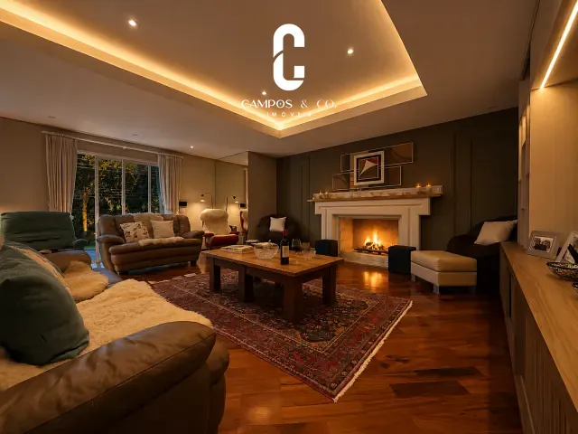 Casa com 1169m² 4 quartos e 5 banheiros, à venda, no bairro Parque Pedra do Baú em Campos do Jordão