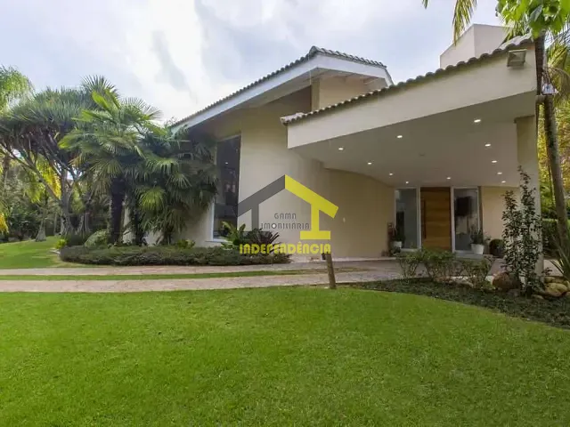 Casa com 2695m² 5 quartos e 7 banheiros, à venda, no bairro Jardim Mediterrâneo em Cotia