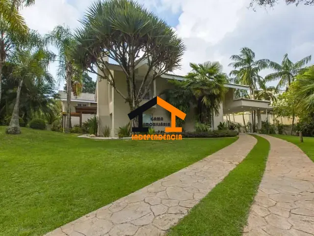 Casa com 2695m² 5 quartos e 7 banheiros, à venda, no bairro Jardim Mediterrâneo em Cotia