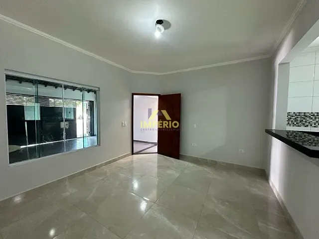 Casa com 180m² 2 quartos e 2 banheiros, à venda, no bairro Jardim Nair Maria em Salto