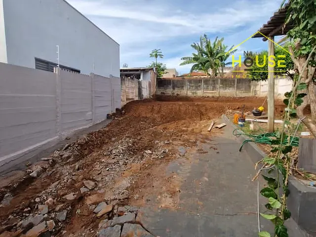 Casa com 460m² 3 quartos e 3 banheiros, à venda, no bairro Santa Eliza em Votuporanga