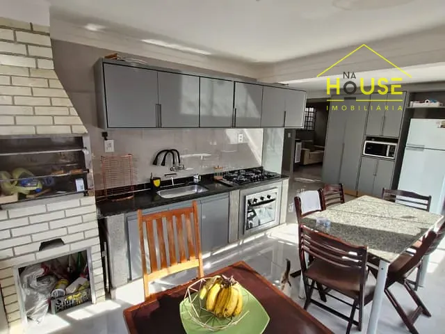 Casa com 460m² 3 quartos e 3 banheiros, à venda, no bairro Santa Eliza em Votuporanga