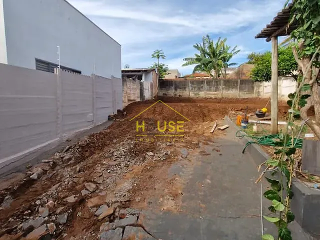 Casa com 460m² 3 quartos e 3 banheiros, à venda, no bairro Santa Eliza em Votuporanga