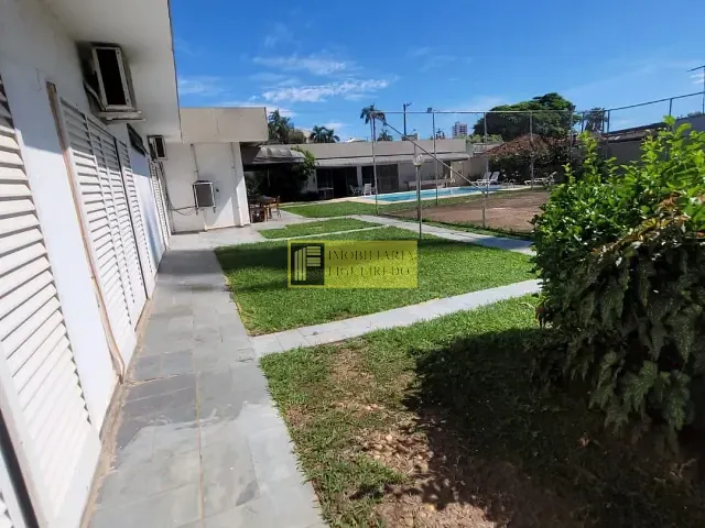 Casa com 1320m² 3 quartos e 4 banheiros, à venda ou para alugar, no bairro Vila Redentora em São José do Rio Preto