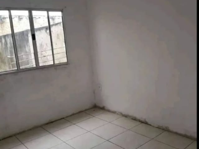 Casa com 150m² 2 quartos e 1 banheiro, à venda, no bairro Residencial Nova Esperança em Pindamonhangaba