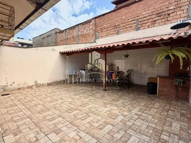 Casa 2 quartos e 1 banheiro, à venda, no bairro Pedra Azul em Contagem