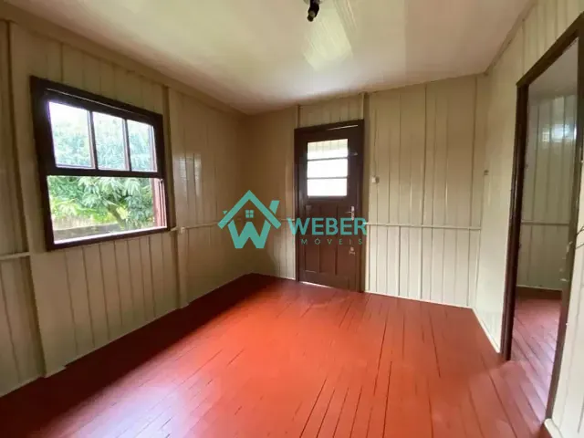 Casa 3 quartos e 1 banheiro, à venda, no bairro Centro em Campo Bom