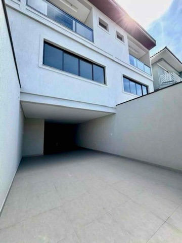 Casa com 160m² 3 quartos e 4 banheiros, à venda, no bairro Parque São Domingos em São Paulo