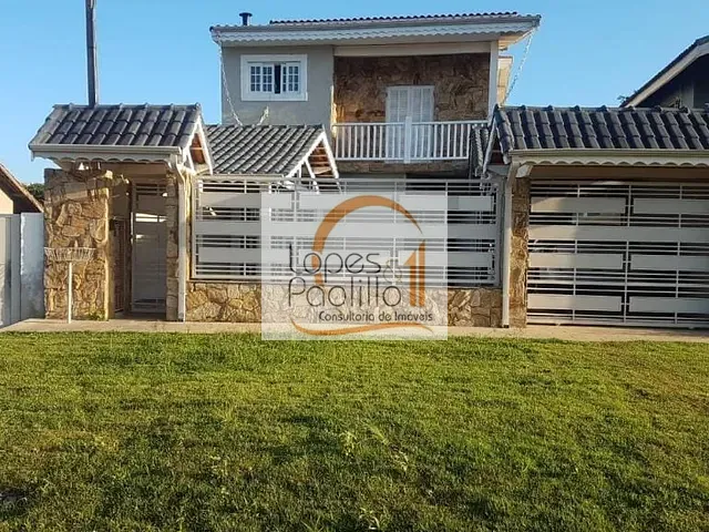 Casa com 468m² 4 quartos e 3 banheiros, à venda, no bairro Jardim dos Pinheiros em Atibaia