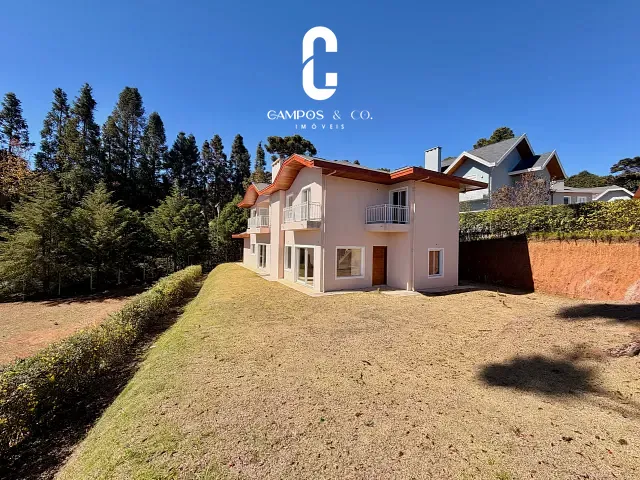 Casa com 660m² 4 quartos e 5 banheiros, à venda, no bairro Alto da Boa Vista em Campos do Jordão