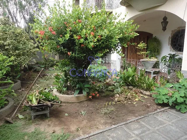 Casa com 210m² 4 quartos e 2 banheiros, à venda, no bairro Senador Vasconcelos em Rio de Janeiro