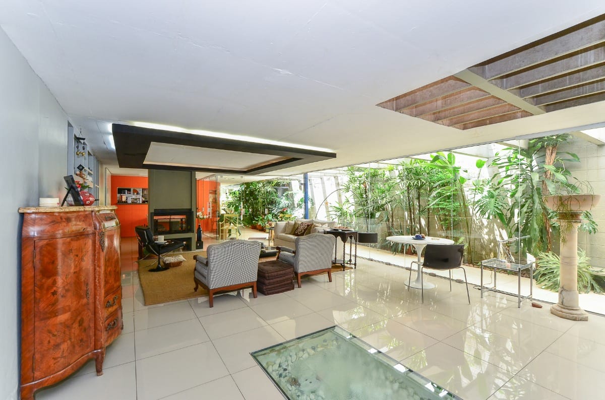Casa para venda em Brooklin com 3 quartos, sendo 1 suíte, 367m²