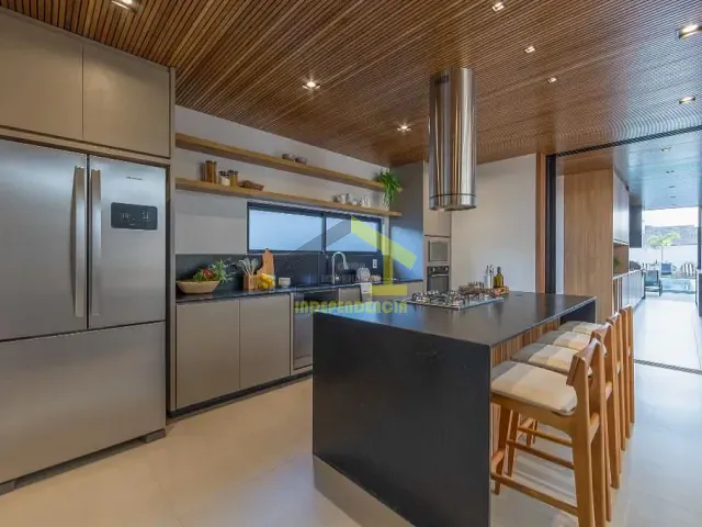 Casa com 850m² 4 quartos e 7 banheiros, à venda, no bairro Condomínio Xapada Parque Ytu em Itu