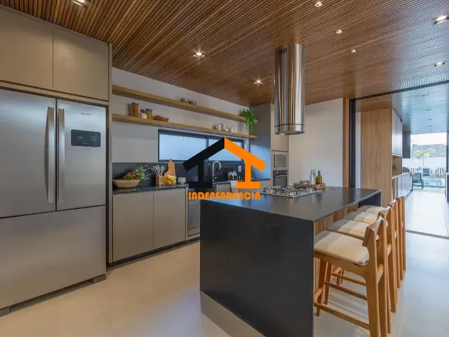 Casa com 850m² 4 quartos e 7 banheiros, à venda, no bairro Condomínio Xapada Parque Ytu em Itu