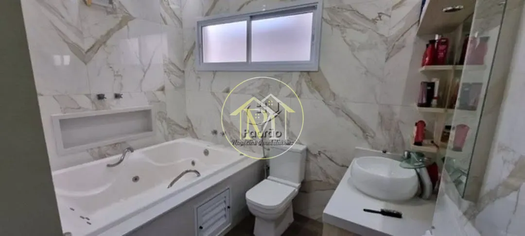 Casa, 3 quartos, 217 m² - Foto 9