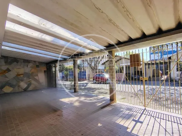Casa com 300m² 4 quartos e 2 banheiros, à venda, no bairro Vila Cruzeiro em São Paulo