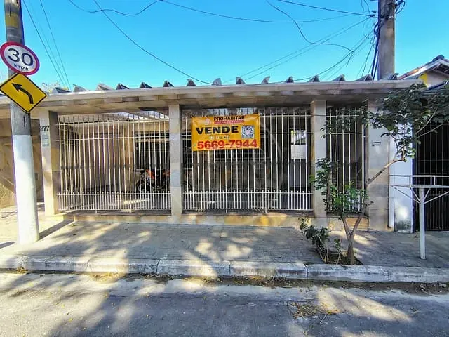 Casa com 300m² 4 quartos e 2 banheiros, à venda, no bairro Vila Cruzeiro em São Paulo