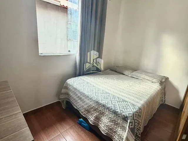 Casa 2 quartos e 2 banheiros, à venda, no bairro Parque Xangri-Lá em Contagem