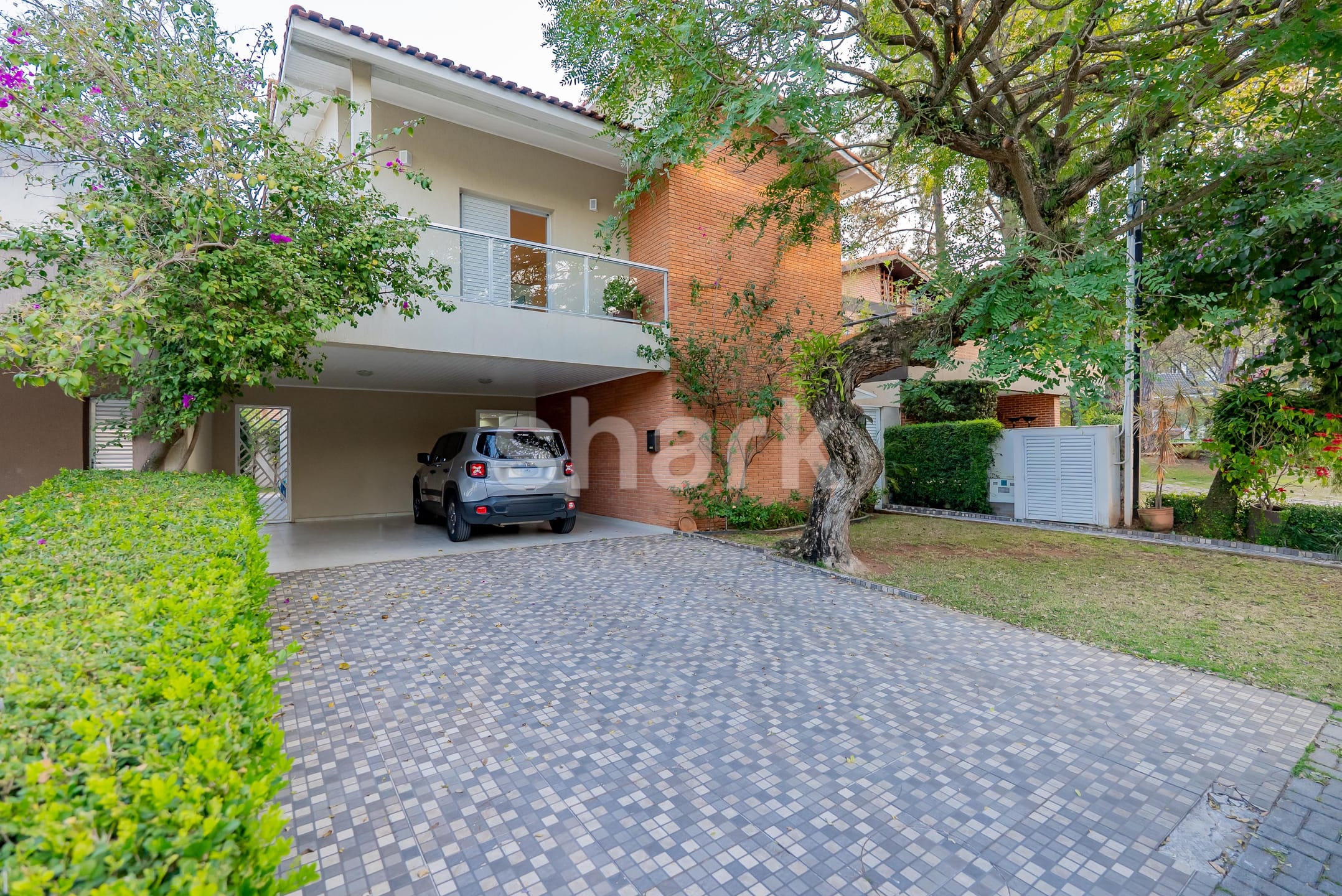 Casa em Alphaville — foto 1