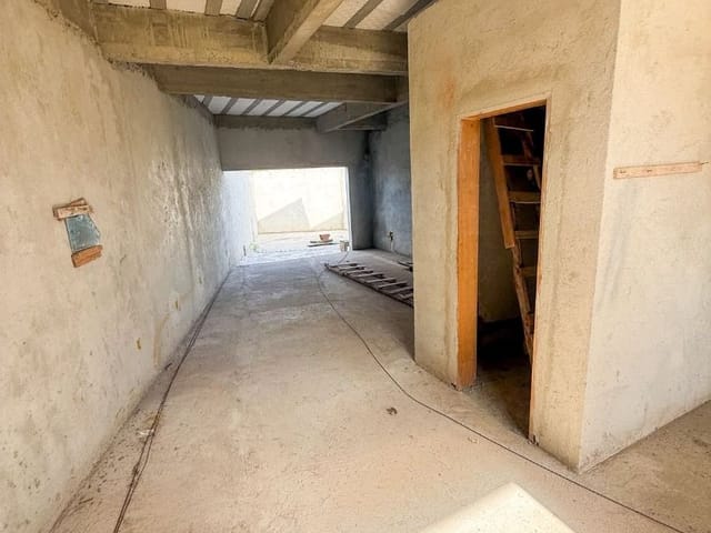 Casa com 190m² 3 quartos e 3 banheiros, à venda, no bairro Lagoa em Macaé