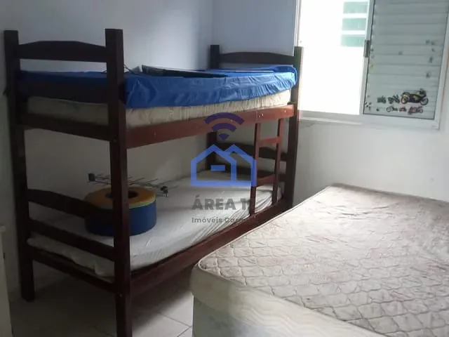 Casa com 183m² 2 quartos e 1 banheiro, à venda, no bairro Balneário Califórnia em Caraguatatuba
