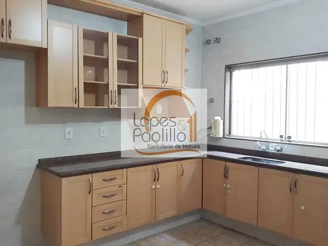 Casa com 410m² 4 quartos e 4 banheiros, à venda, no bairro Jardim Siriema em Atibaia