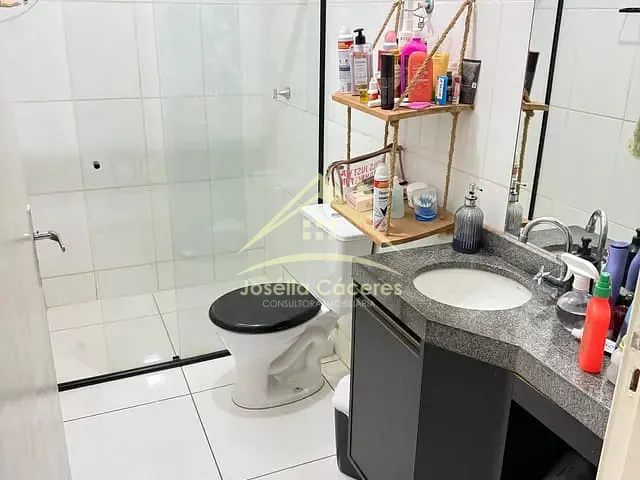 Casa 2 quartos e 3 banheiros, à venda, no bairro Paiaguás em Várzea Grande