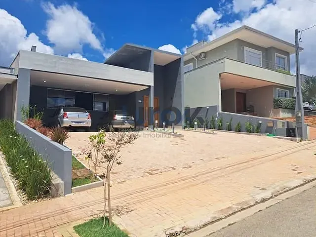 Casa com 630m² 3 quartos e 5 banheiros, à venda, no bairro Condomínio Reserva dos Vinhedos em Louveira
