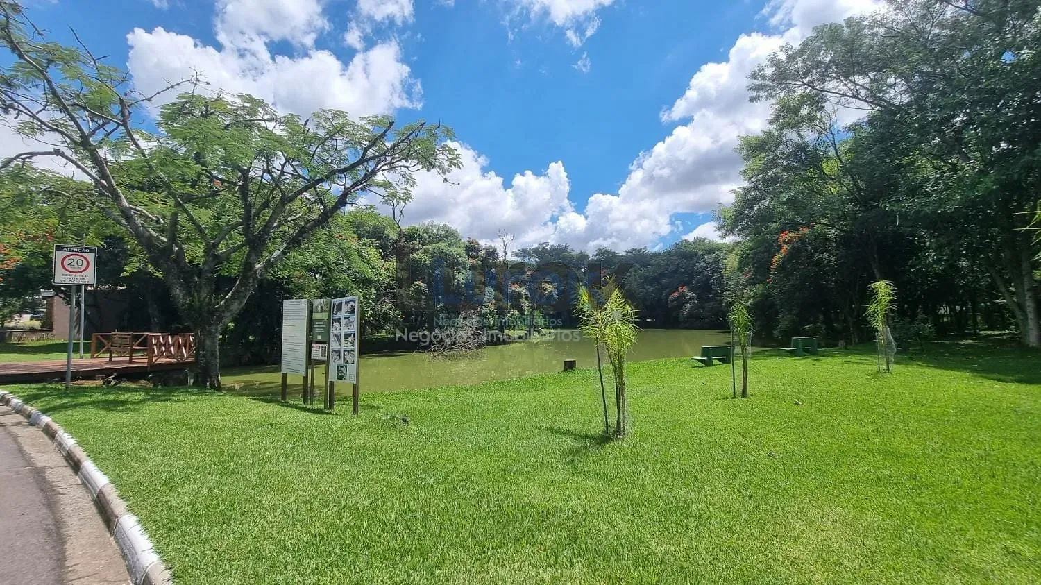 Casa, 3 quartos, 285 m² - Foto 13