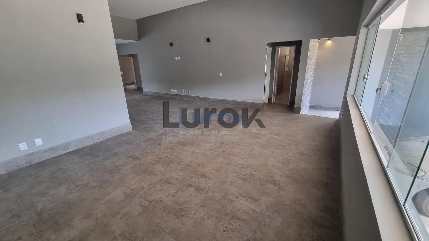 Casa, 3 quartos, 285 m² - Foto 3