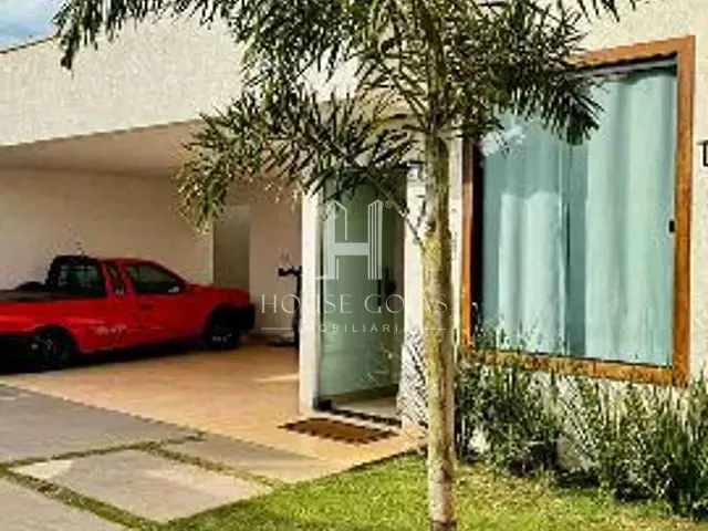 Casa com 300m² 3 quartos e 2 banheiros, à venda, no bairro Residencial Atalaia em Goiânia