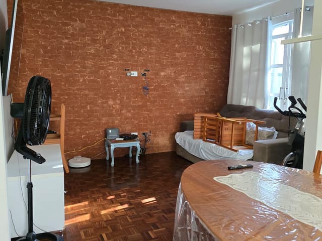 Casa com 360m² 3 quartos e 4 banheiros, à venda, no bairro Quebec em Londrina