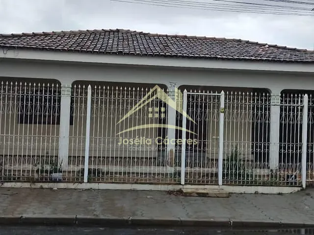 Casa com 280m² 3 quartos e 3 banheiros, à venda, no bairro cpa 2 em Cuiabá
