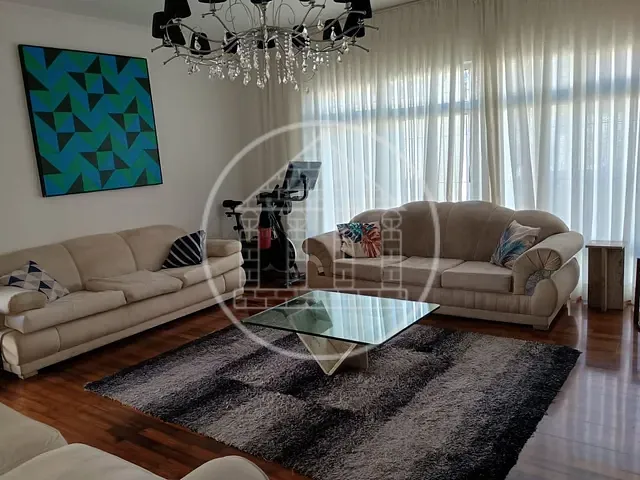 Casa com 351m² 3 quartos e 3 banheiros, à venda, no bairro Jardim Campo Grande em São Paulo