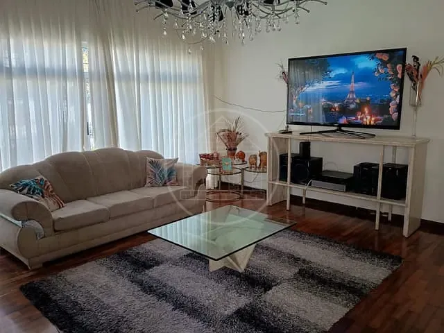 Casa com 351m² 3 quartos e 3 banheiros, à venda, no bairro Jardim Campo Grande em São Paulo