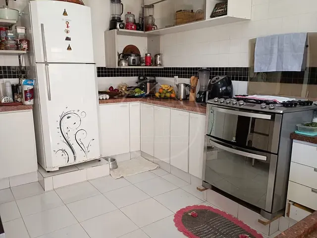 Casa com 351m² 3 quartos e 3 banheiros, à venda, no bairro Jardim Campo Grande em São Paulo