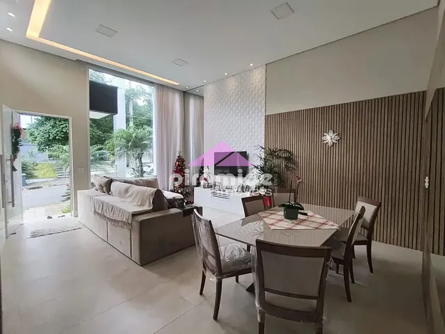 Casa com 10m² 3 quartos e 4 banheiros, à venda, no bairro Condomínio Vem Viver Jacareí em Jacareí
