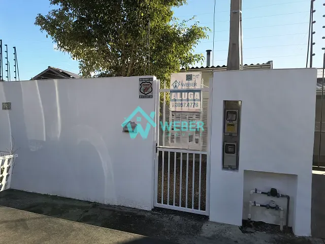 Casa 2 quartos e 1 banheiro, para alugar, no bairro São José em Novo Hamburgo