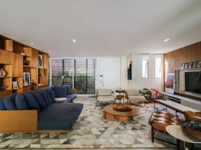 Casa com 357m² 3 quartos e 5 banheiros, à venda, no bairro Retiro Morumbi em São Paulo
