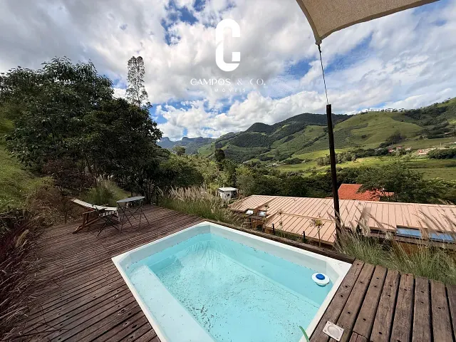 Casa com 3000m² 4 quartos e 5 banheiros, à venda, no bairro Paiol em São Bento do Sapucaí
