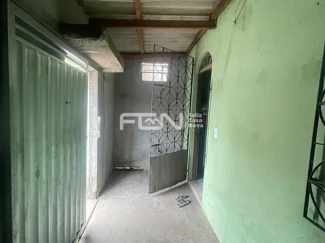 Casa com 94m² 2 quartos e 1 banheiro, à venda, no bairro Gleba E em Camaçari