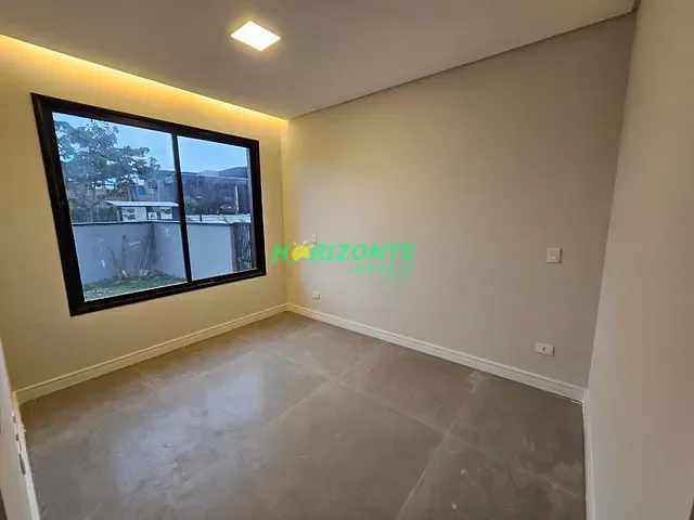 Casa com 641m² 5 quartos e 6 banheiros, à venda, no bairro Condomínio Residencial Colinas do Paratehy em São José dos Campos