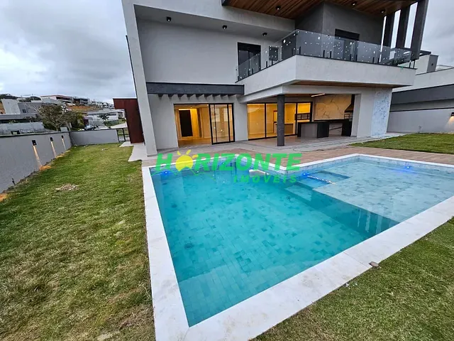 Casa com 641m² 5 quartos e 6 banheiros, à venda, no bairro Condomínio Residencial Colinas do Paratehy em São José dos Campos