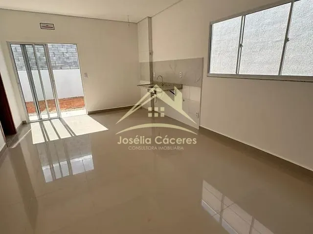 Casa com 153m² 3 quartos e 2 banheiros, à venda, no bairro CPA 1 em Cuiabá
