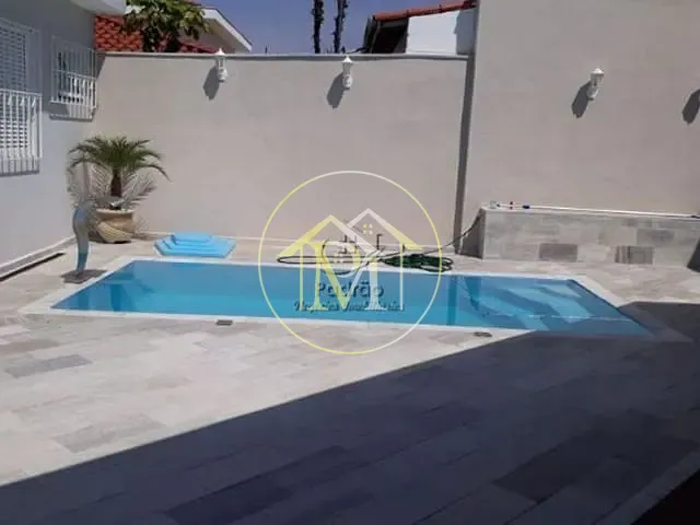 Casa com 330m² 3 quartos e 2 banheiros, à venda, no bairro Jardim Santa Rosália em Sorocaba